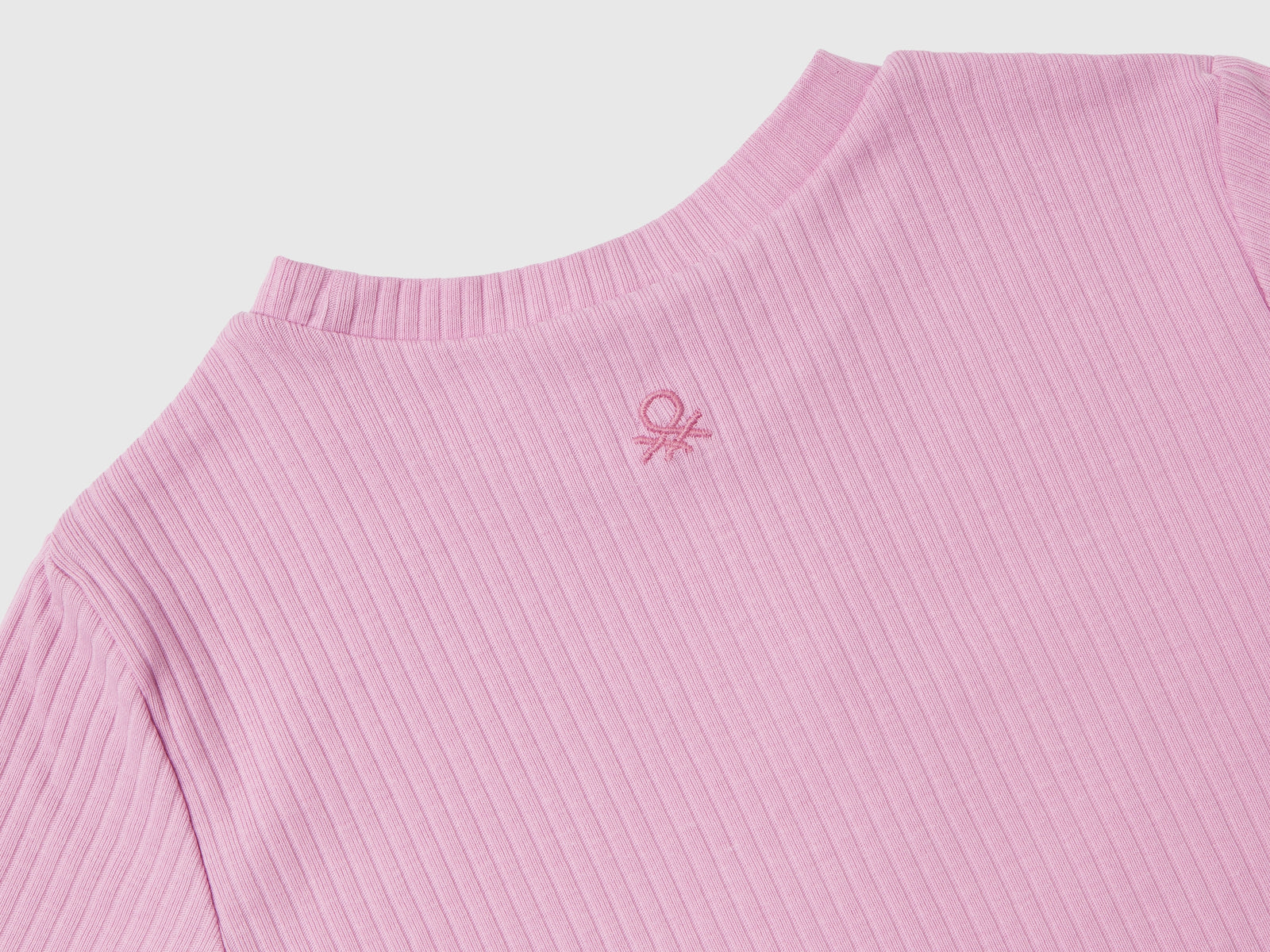Maglietta manica corta a costine da bambina rosa 2 | Benetton Outlet