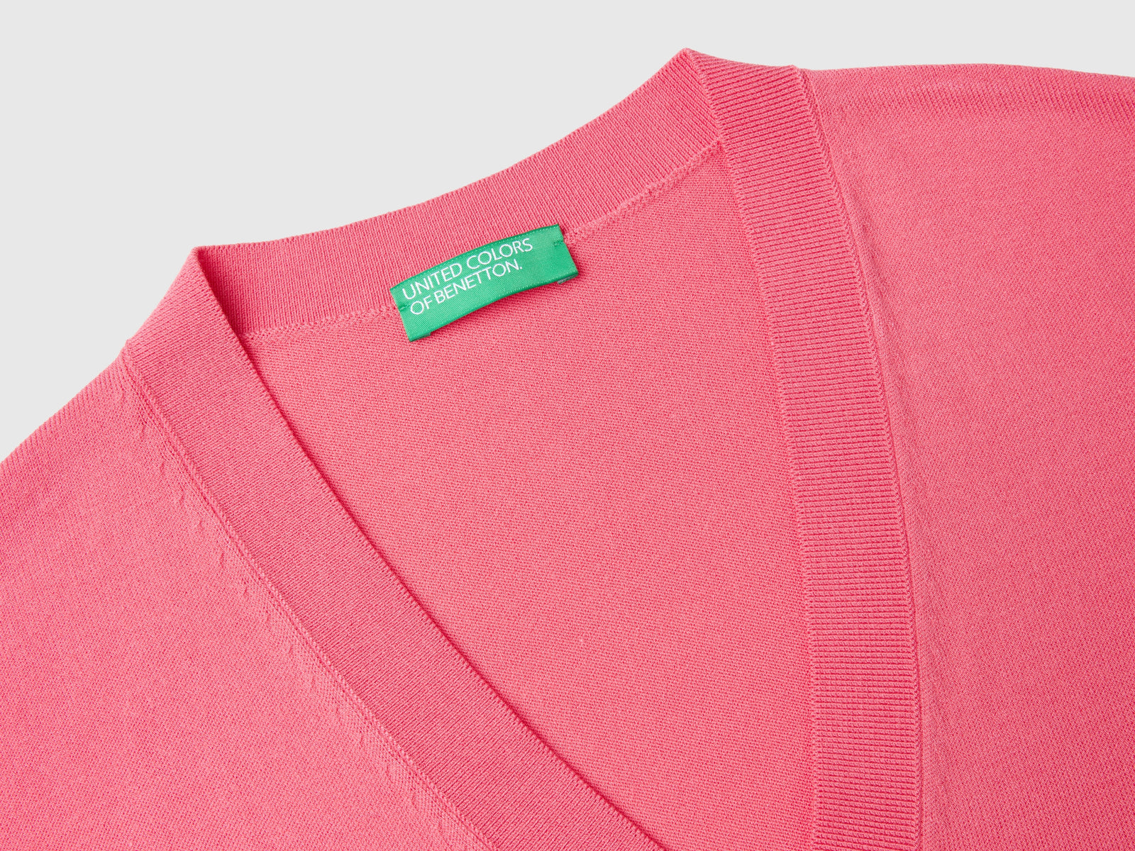 Maglia con drappeggio da donna fucsia 3 | Benetton Outlet