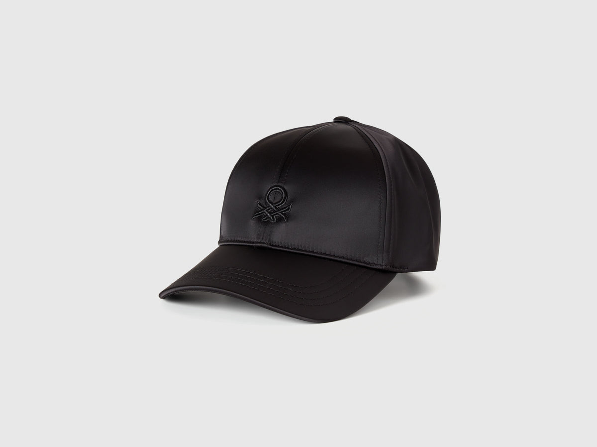 Cappello baseball effetto satin