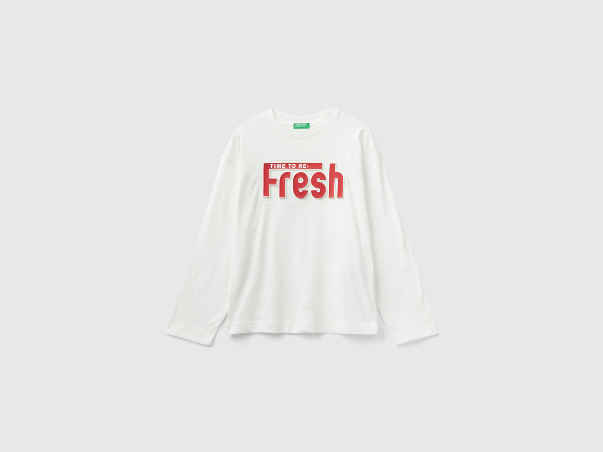 T-shirt con stampa in caldo cotone