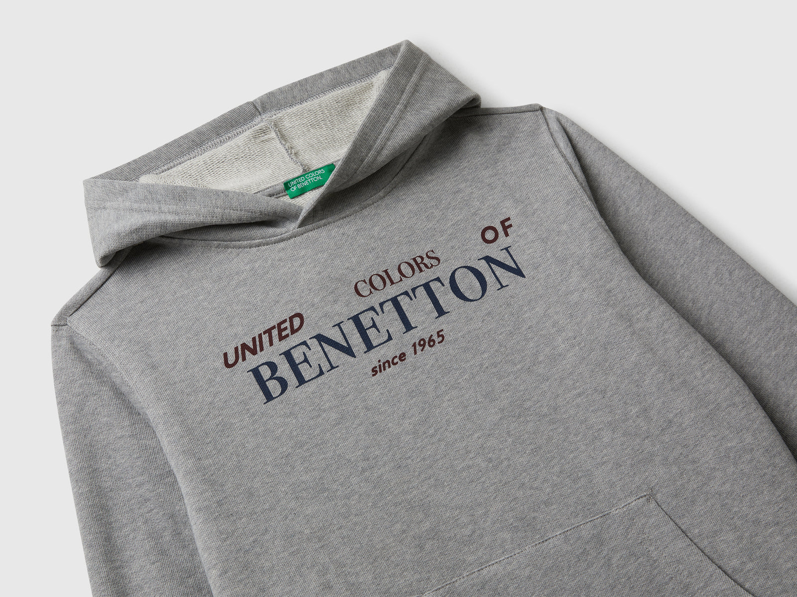 Felpa con cappuccio in cotone da bambino grigio chiaro 3 | Benetton Outlet