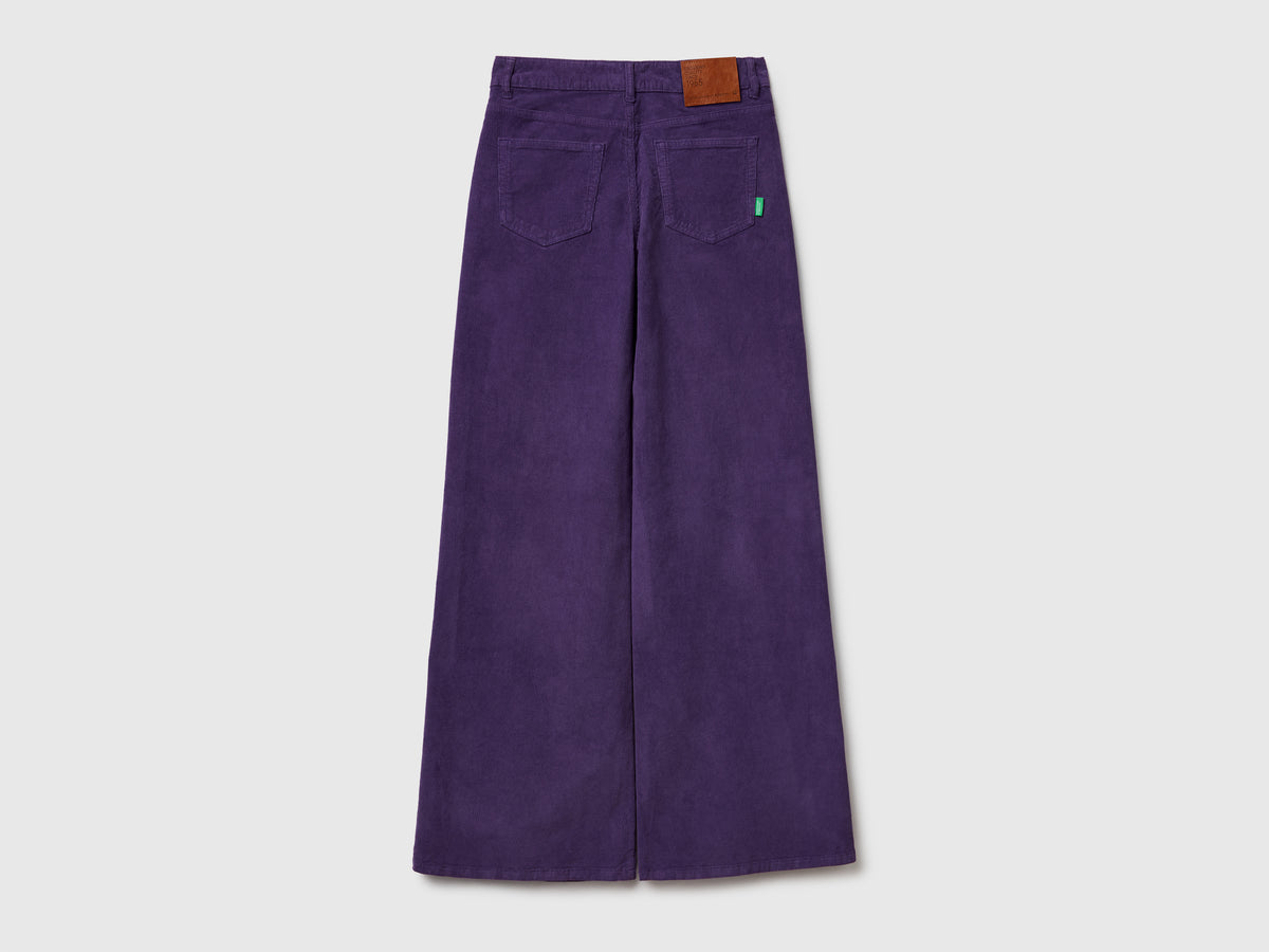 Pantaloni wide fit in velluto