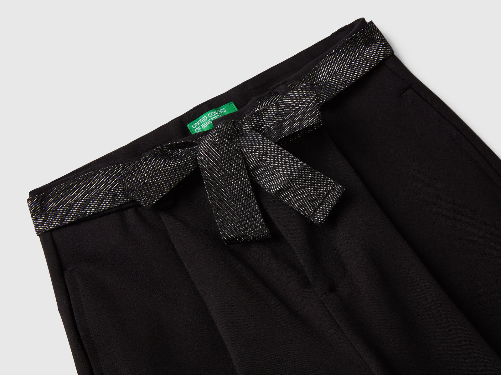 Pantaloni eleganti con fusciacca da bambina nero 3 | Benetton Outlet