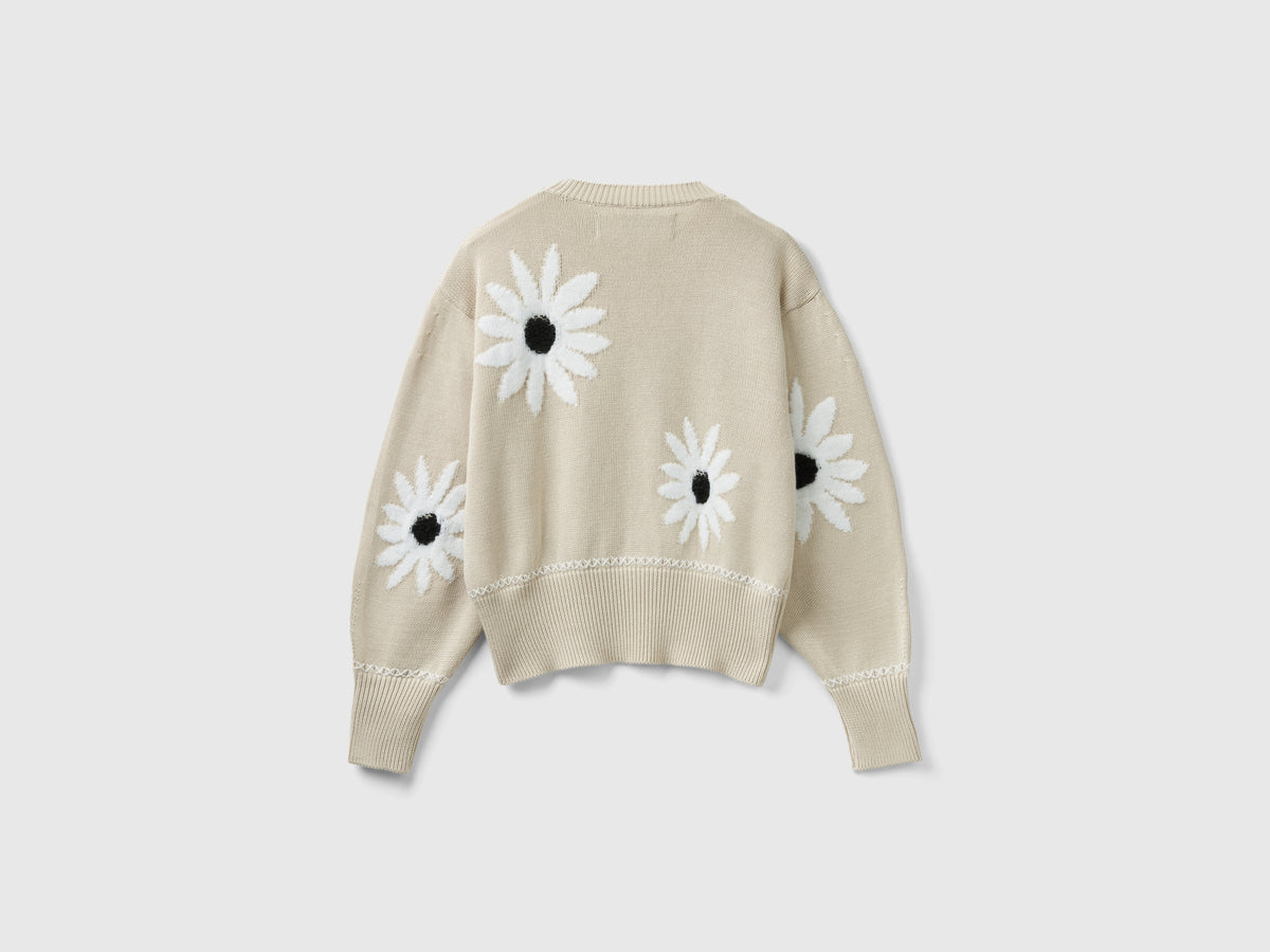 Maglione con intarsi fiori