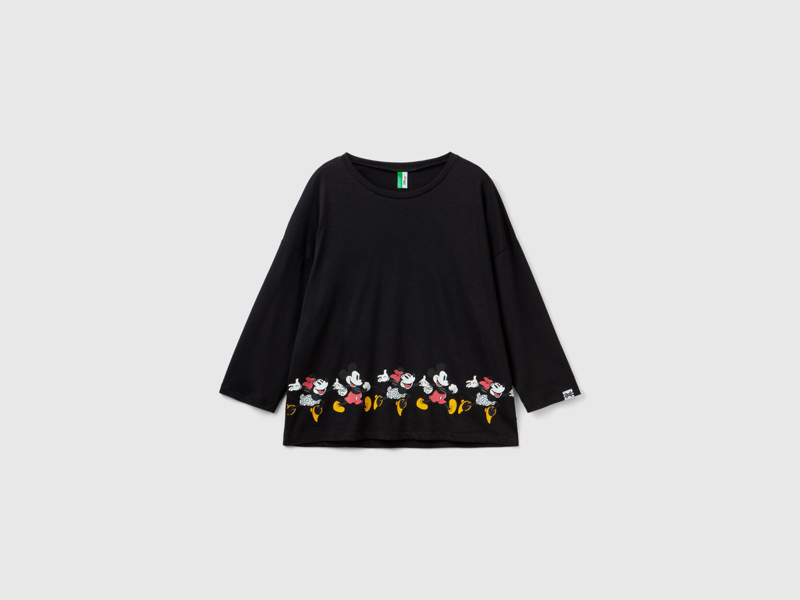 T-shirt Minnie in misto viscosa da donna nero | Benetton Outlet
