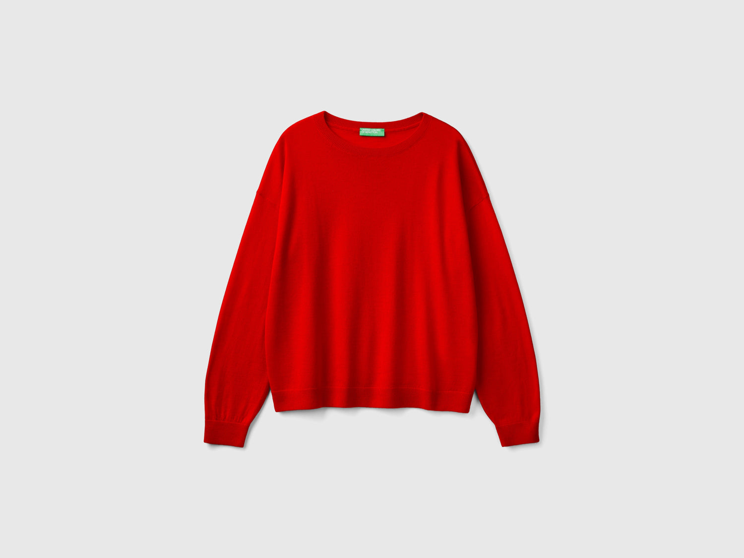 Maglia con scollo a barchetta in pura lana Merino da donna rosso | Benetton Outlet