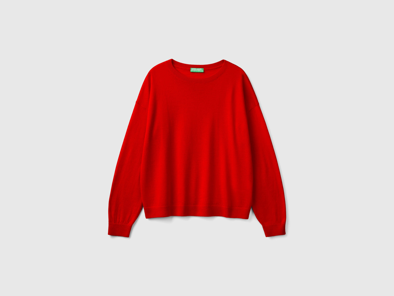 Maglia con scollo a barchetta in pura lana Merino da donna rosso | Benetton Outlet