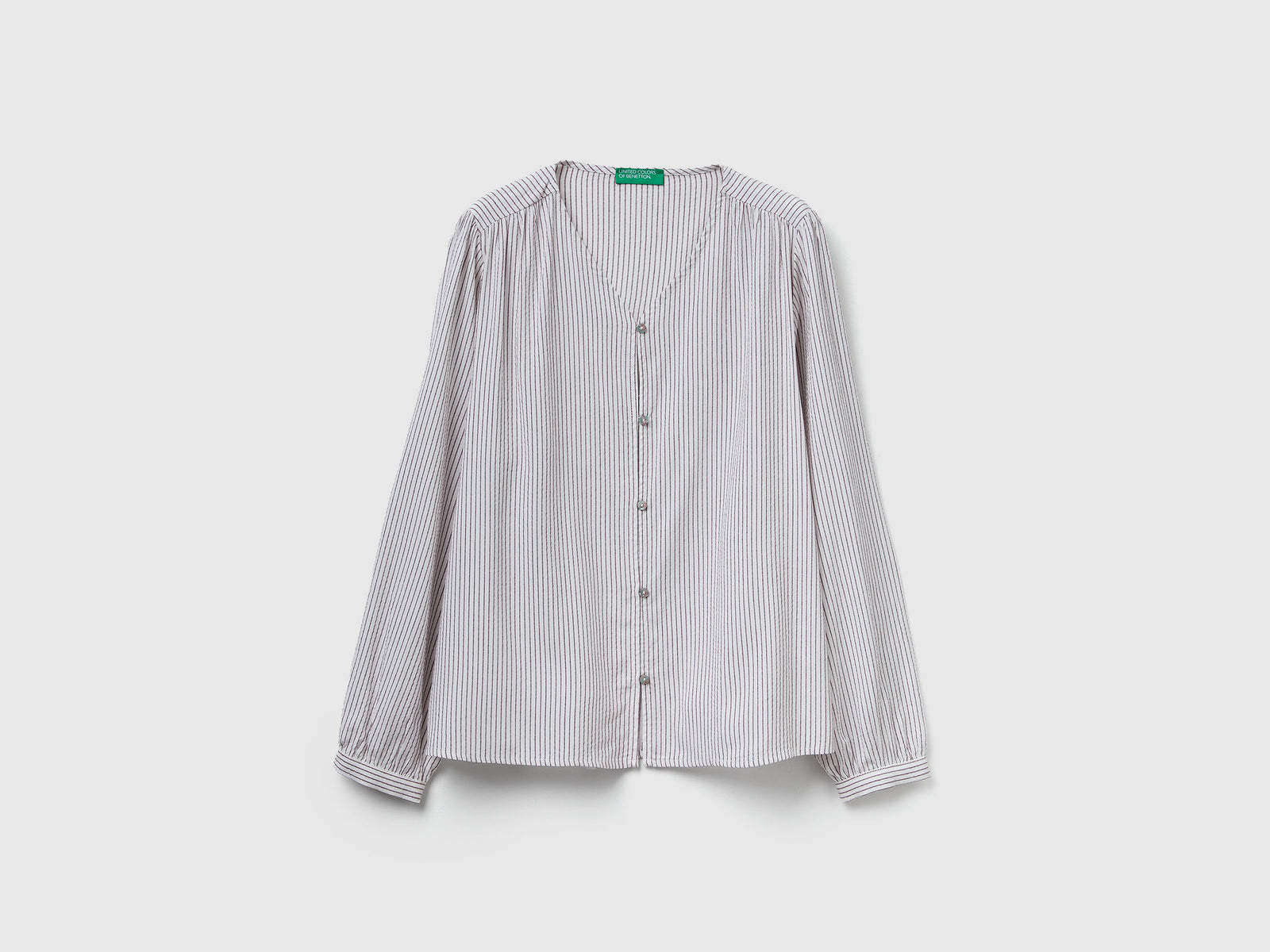 Camicia a righe con scollo a V da donna grigio scuro | Benetton Outlet