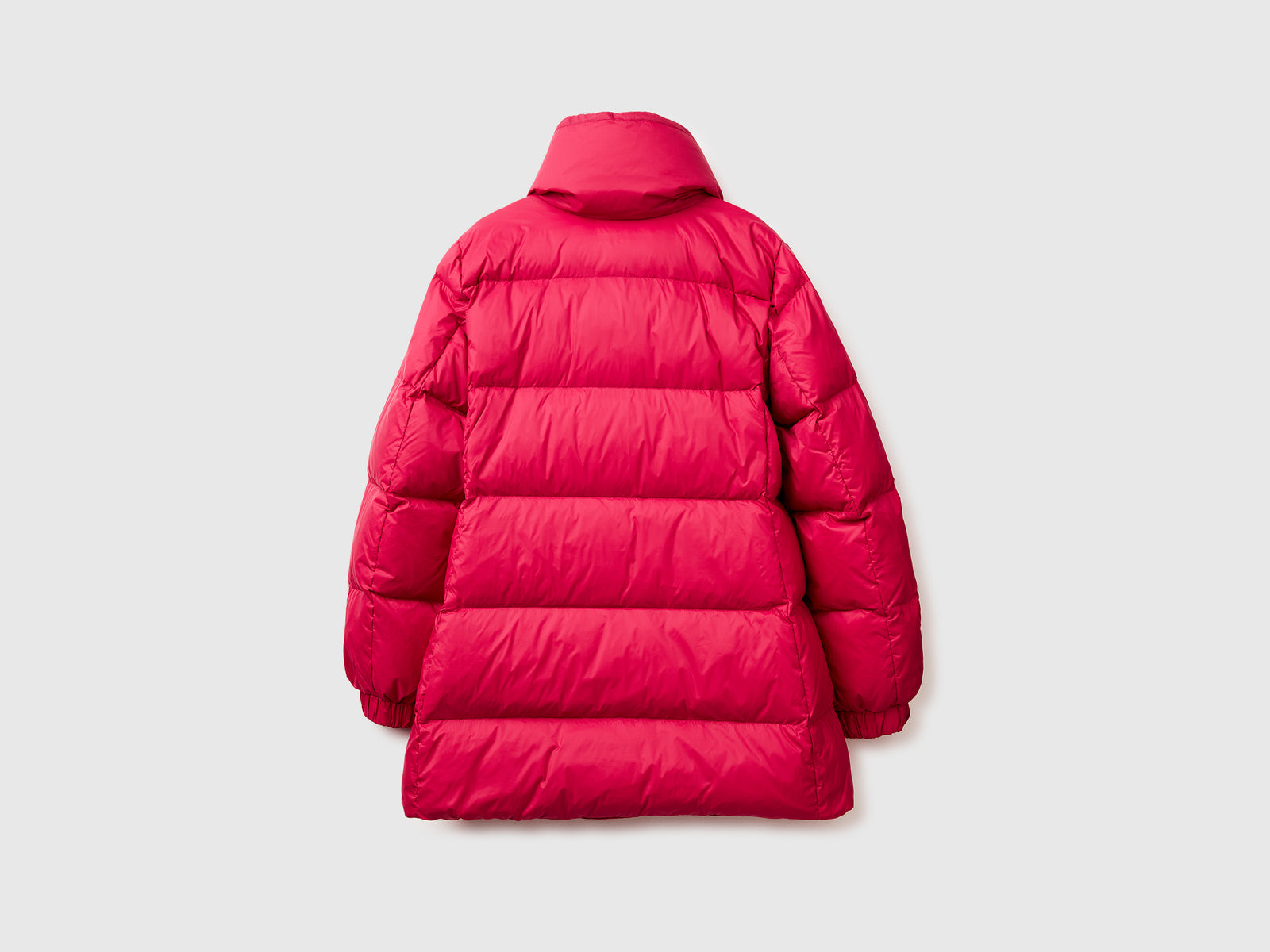 Piumino lungo imbottito con piuma riciclata da donna fragola 2 | Benetton Outlet