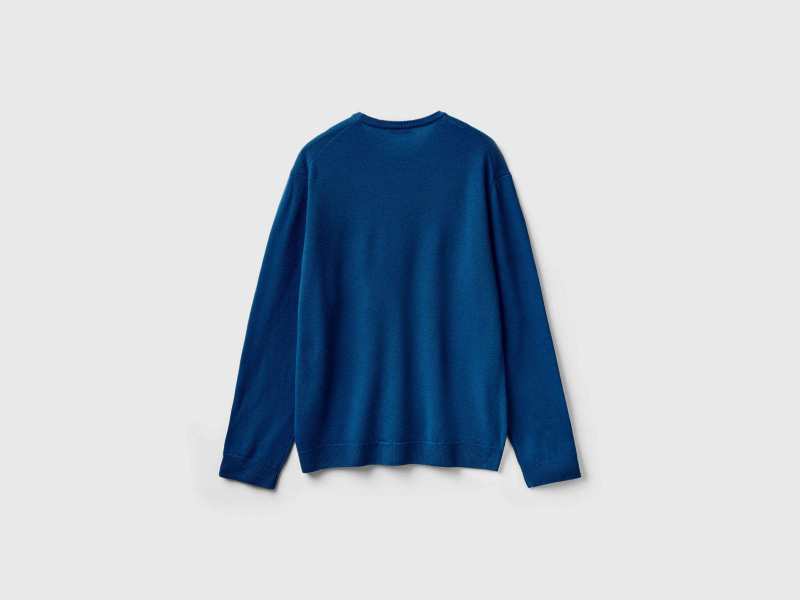 Maglia girocollo in pura lana Merino da uomo blu 2 | Benetton Outlet