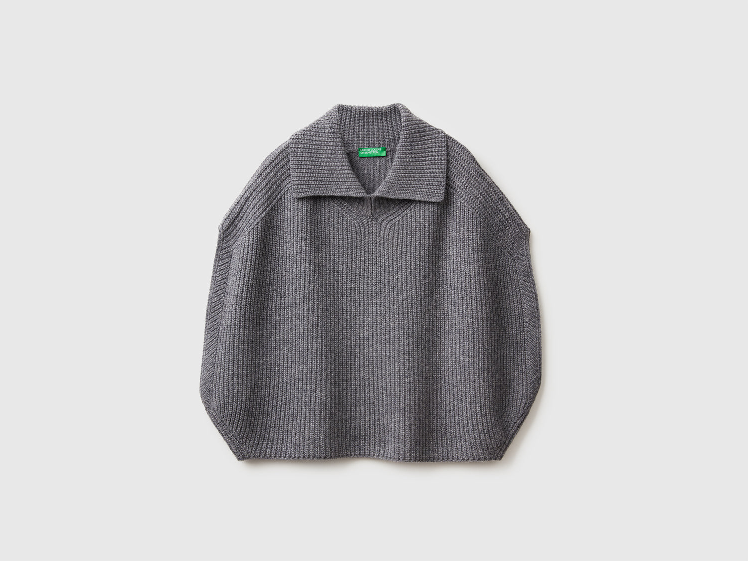 Mantella con collo alto da donna grigio scuro | Benetton Outlet