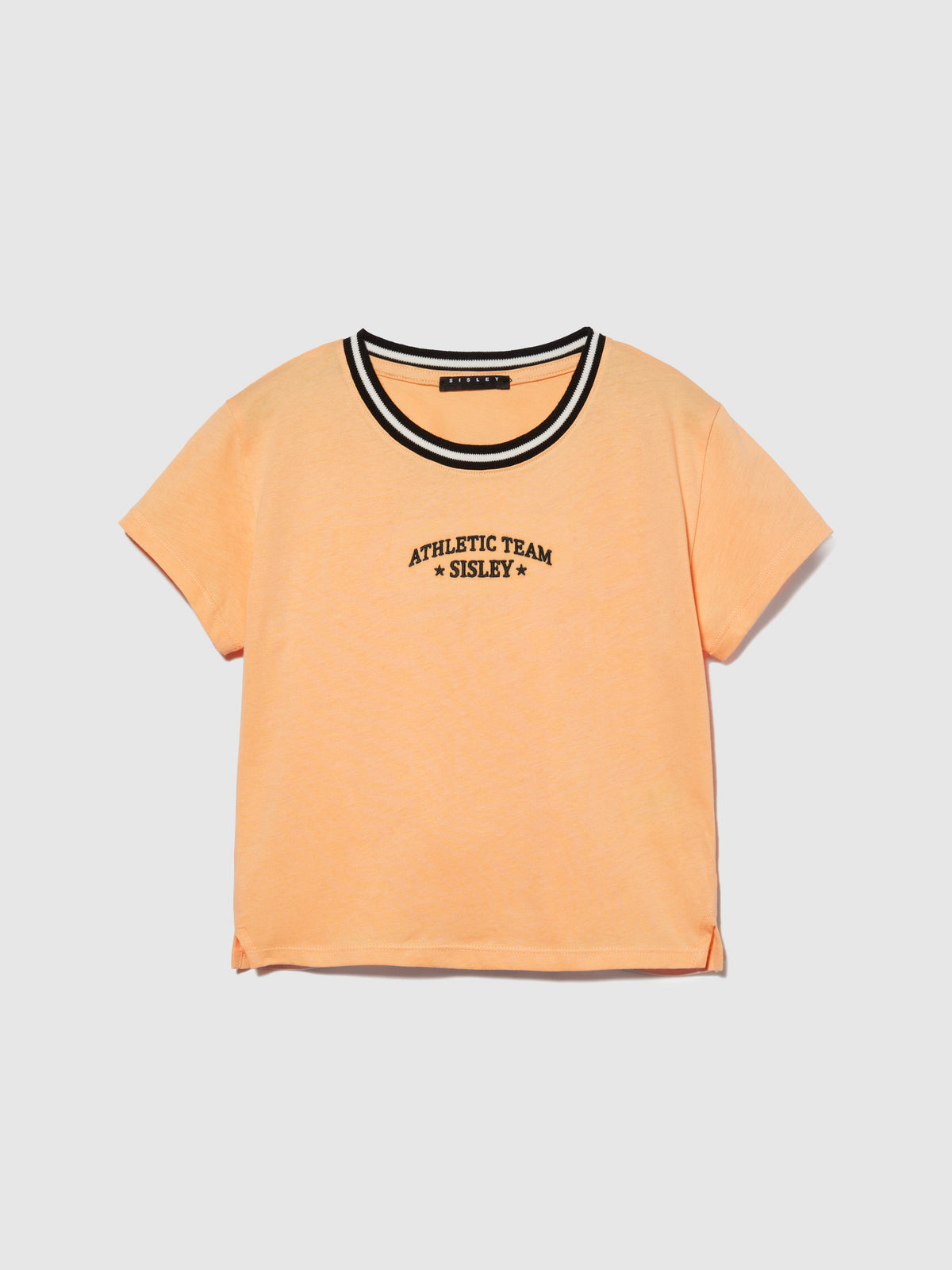 T-shirt con ricamo
