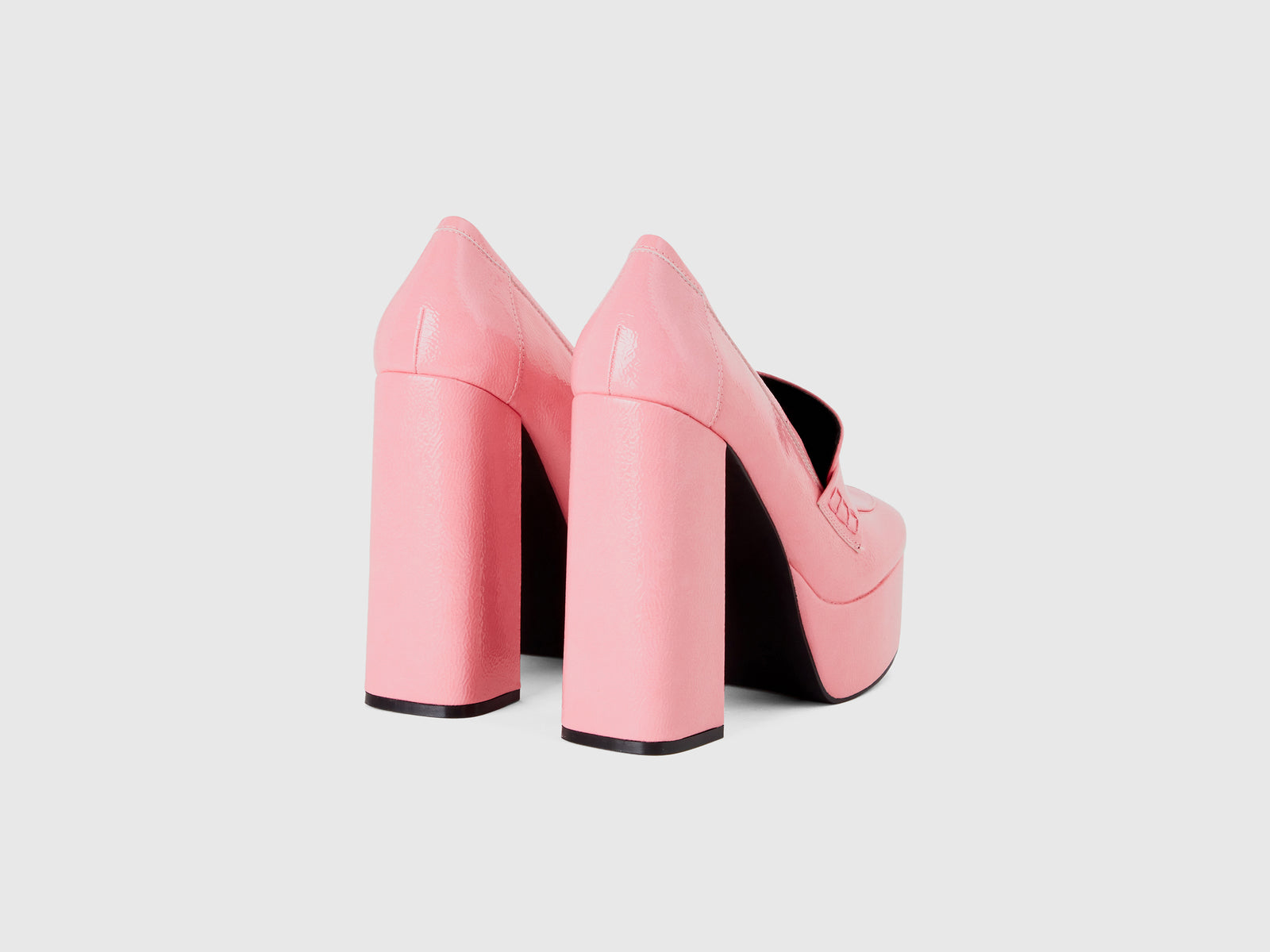 Mocassini alti in vernice da donna rosa 2 | Benetton Outlet
