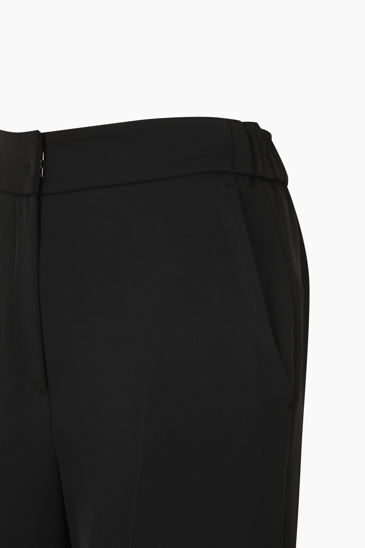 Pantaloni fluidi