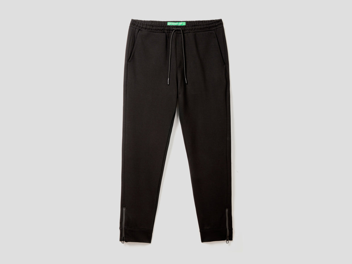 Pantaloni sportivi con zip laterali