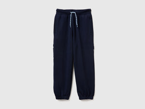 Joggers ampi con tasche