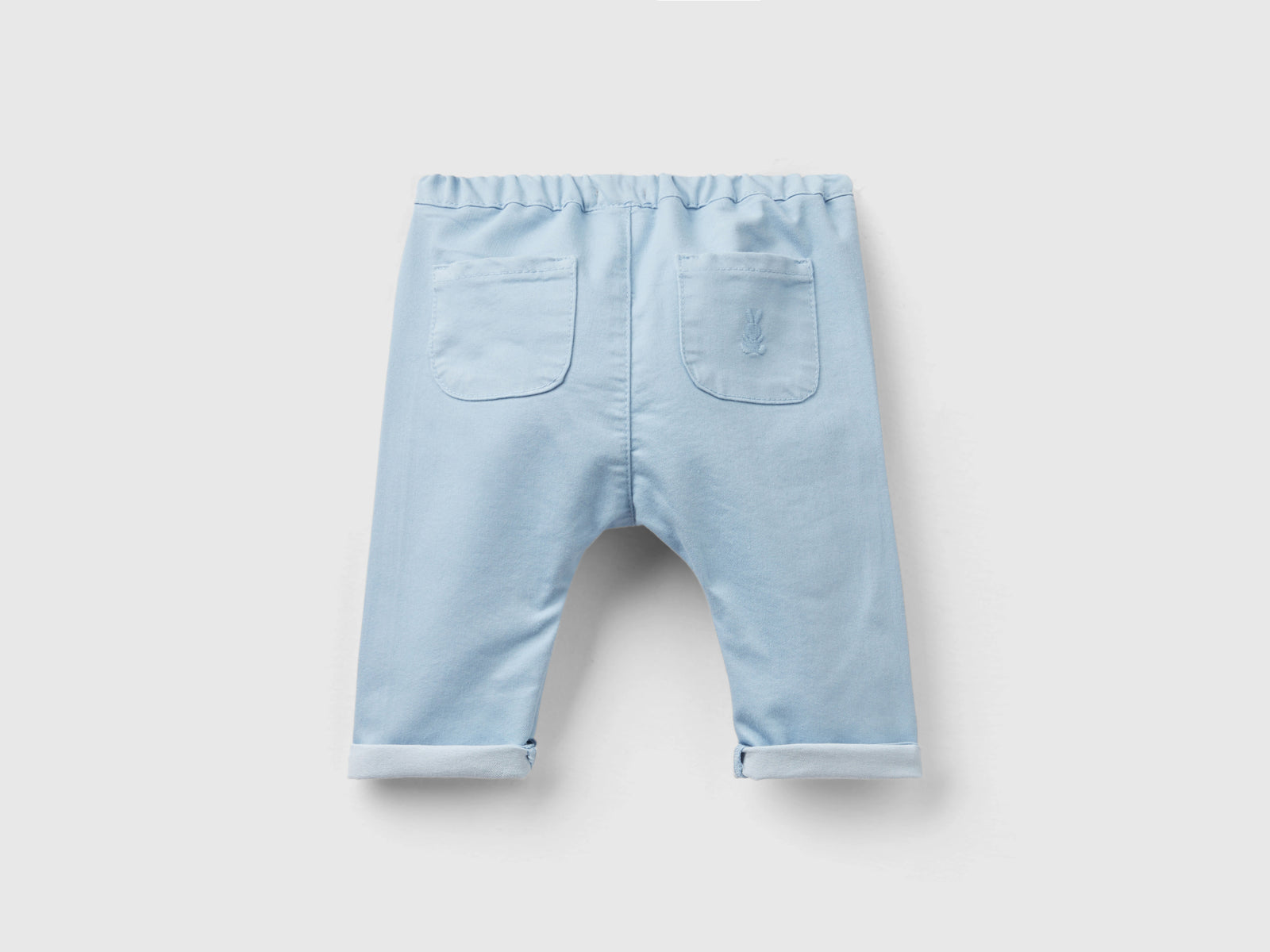 Pantaloni in misto cotone stretch da neonato celeste 2 | Benetton Outlet