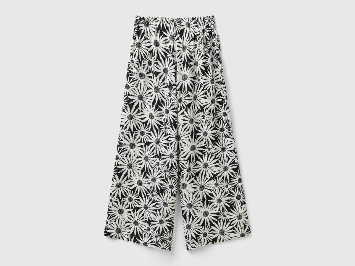 Pantaloni con stampa floreale