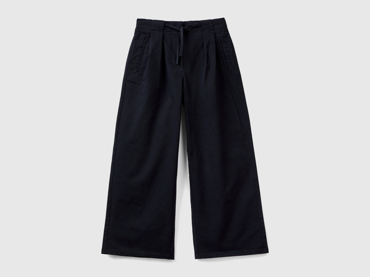 Pantaloni wide fit in cotone stretch