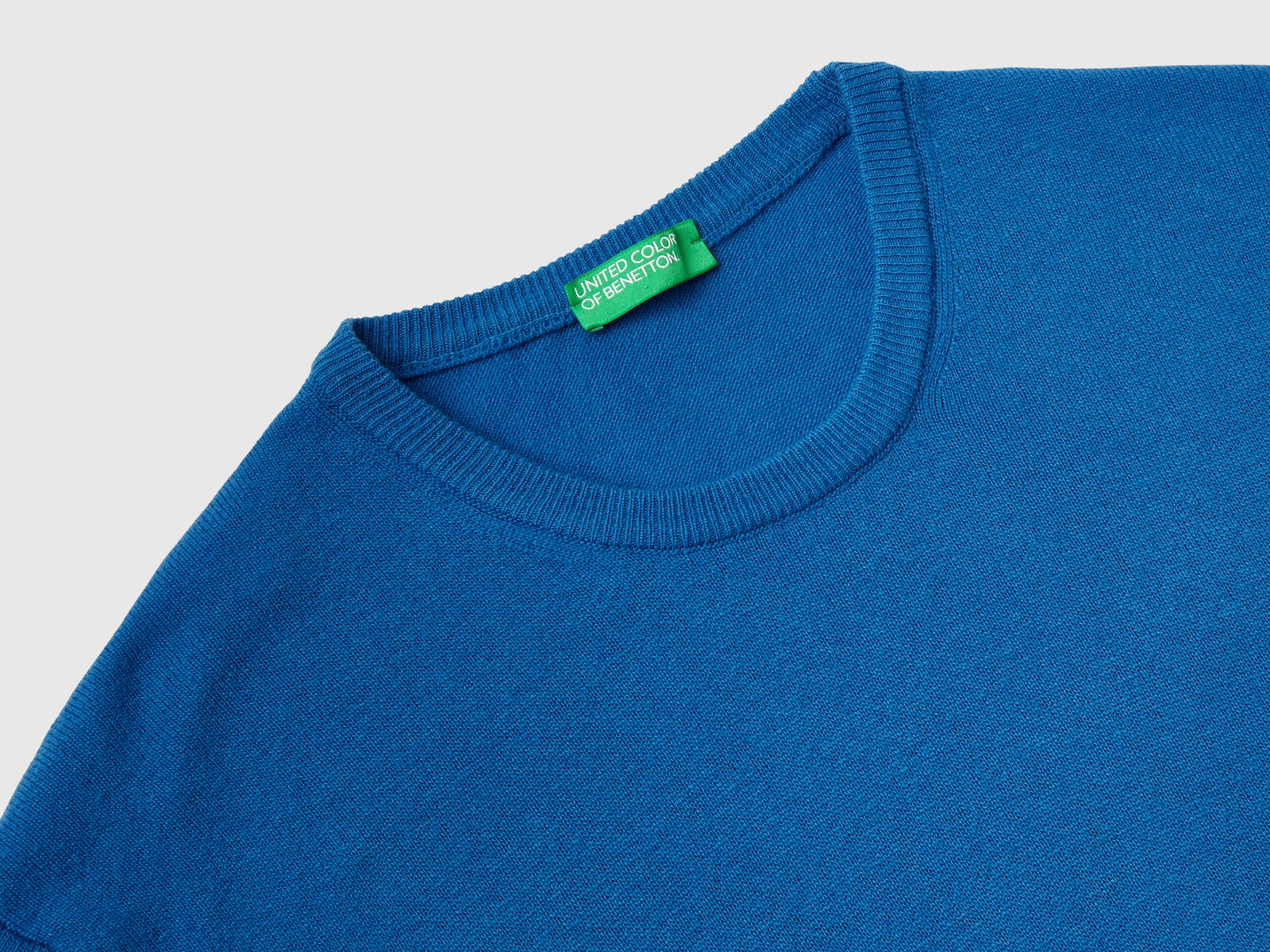 Maglia girocollo in pura lana Merino da uomo bluette 3 | Benetton Outlet