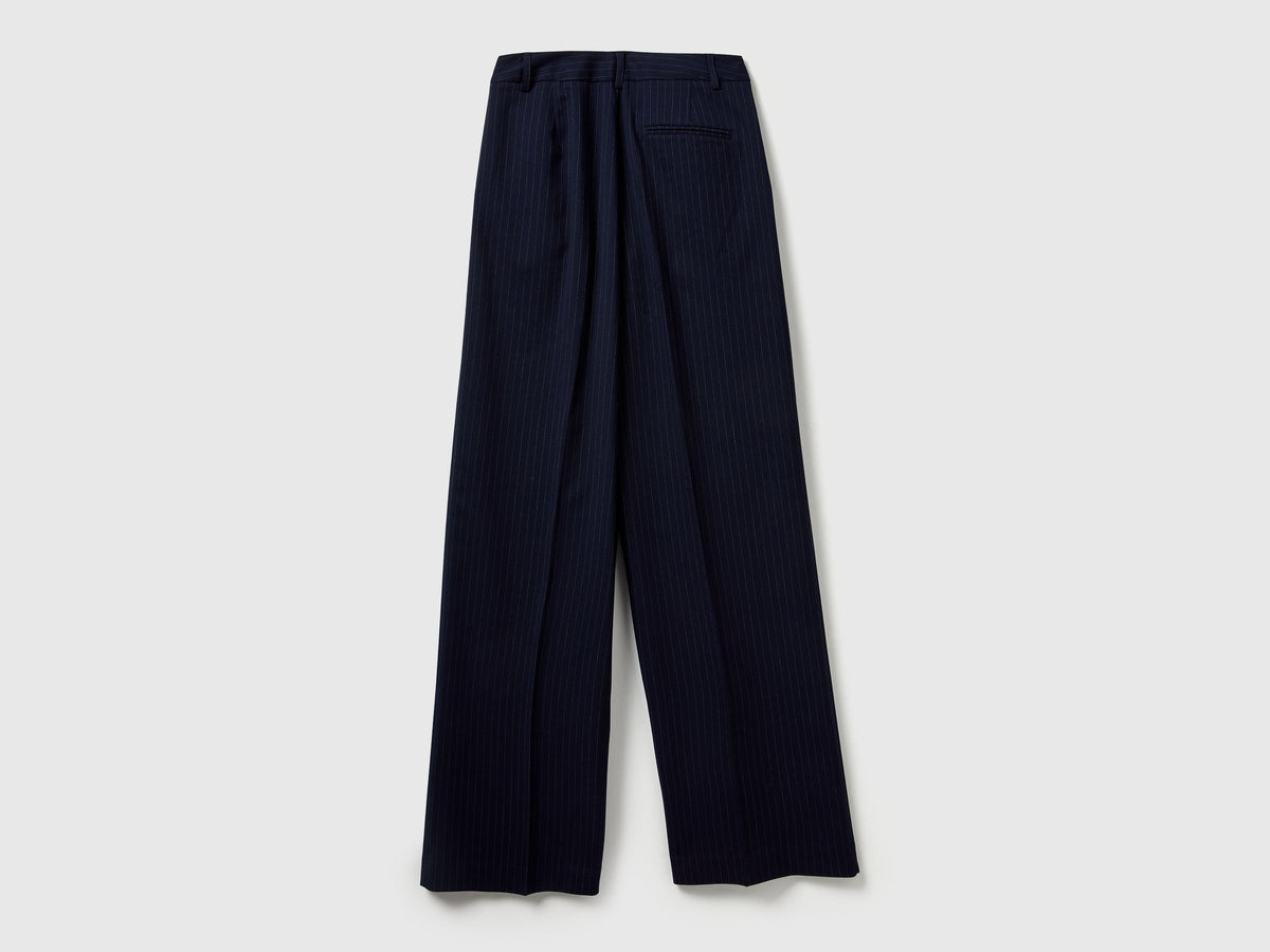 Pantaloni ampi gessati