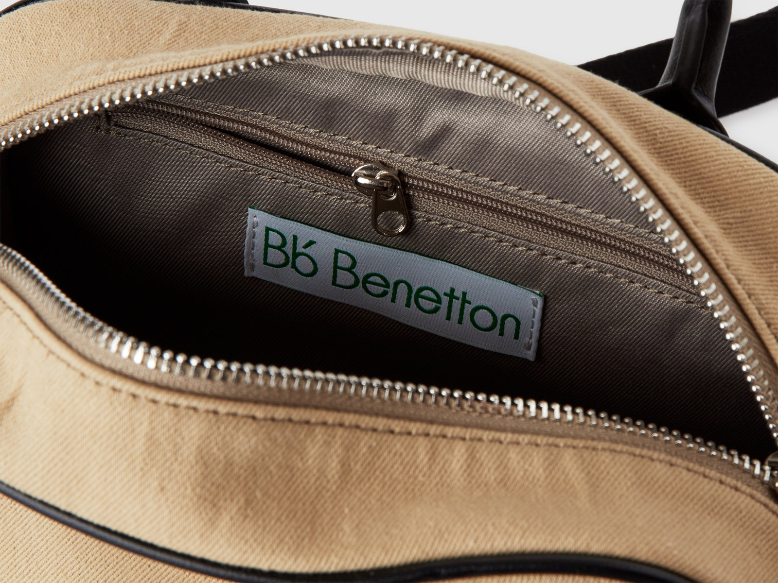 Borsa a tracolla in cotone da donna beige 3 | Benetton Outlet