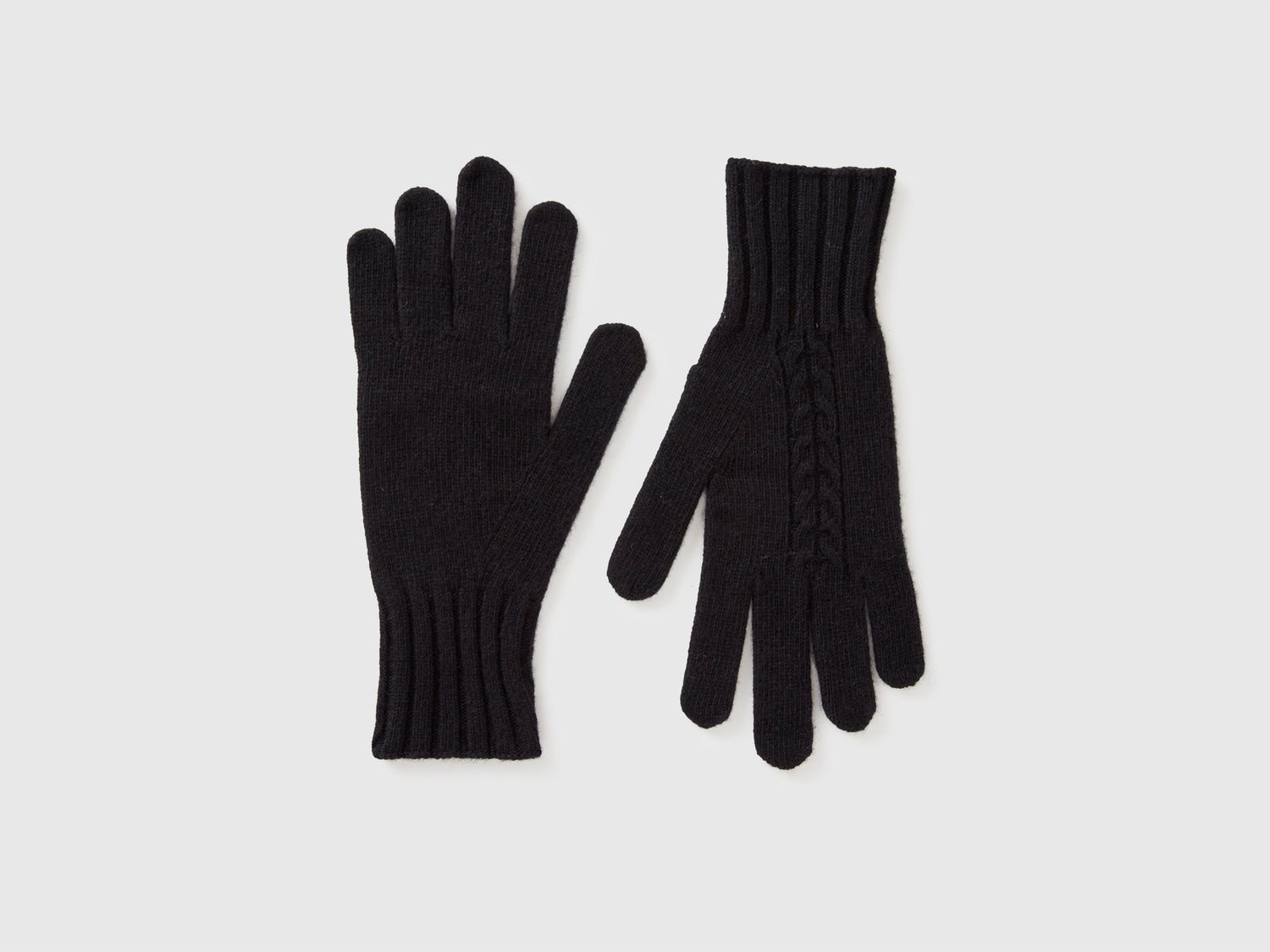 Guanti con lavorazione treccia da donna nero | Benetton Outlet