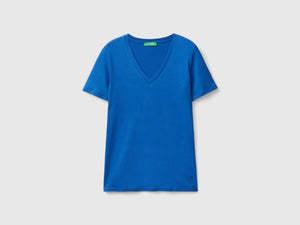 T-shirt in puro cotone con scollo a V