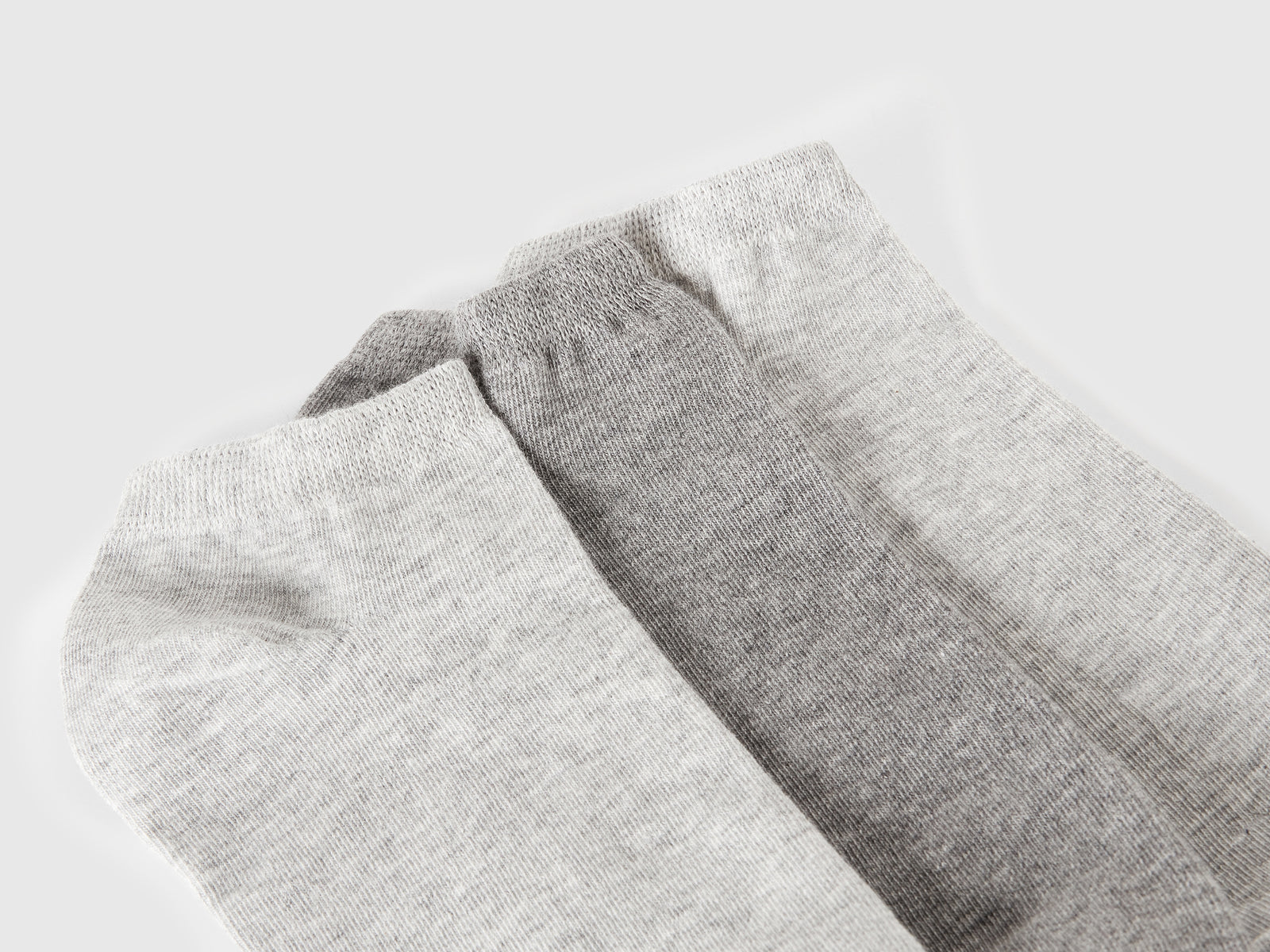 Tre paia di calzini corti da uomo grigio 2 | Benetton Outlet