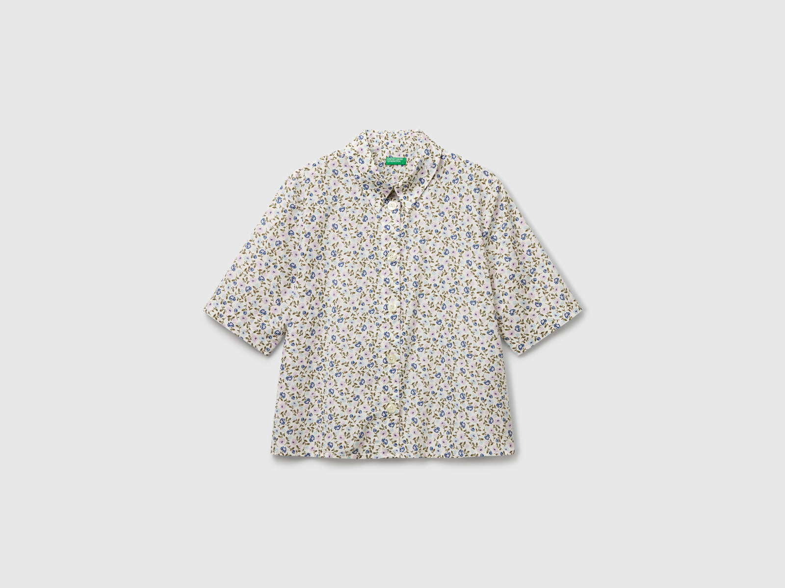 Camicia fantasia a manica corta da donna bianco panna | Benetton Outlet