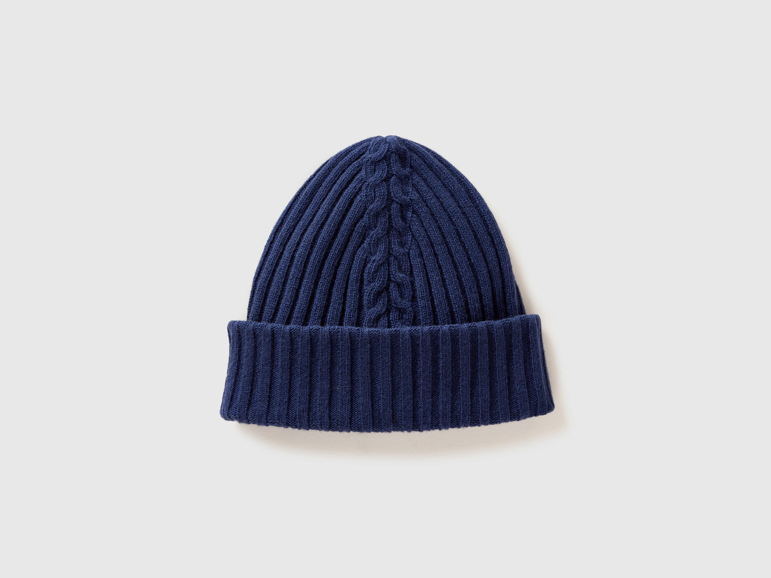 Berretto con lavorazione treccia da donna blu scuro | Benetton Outlet