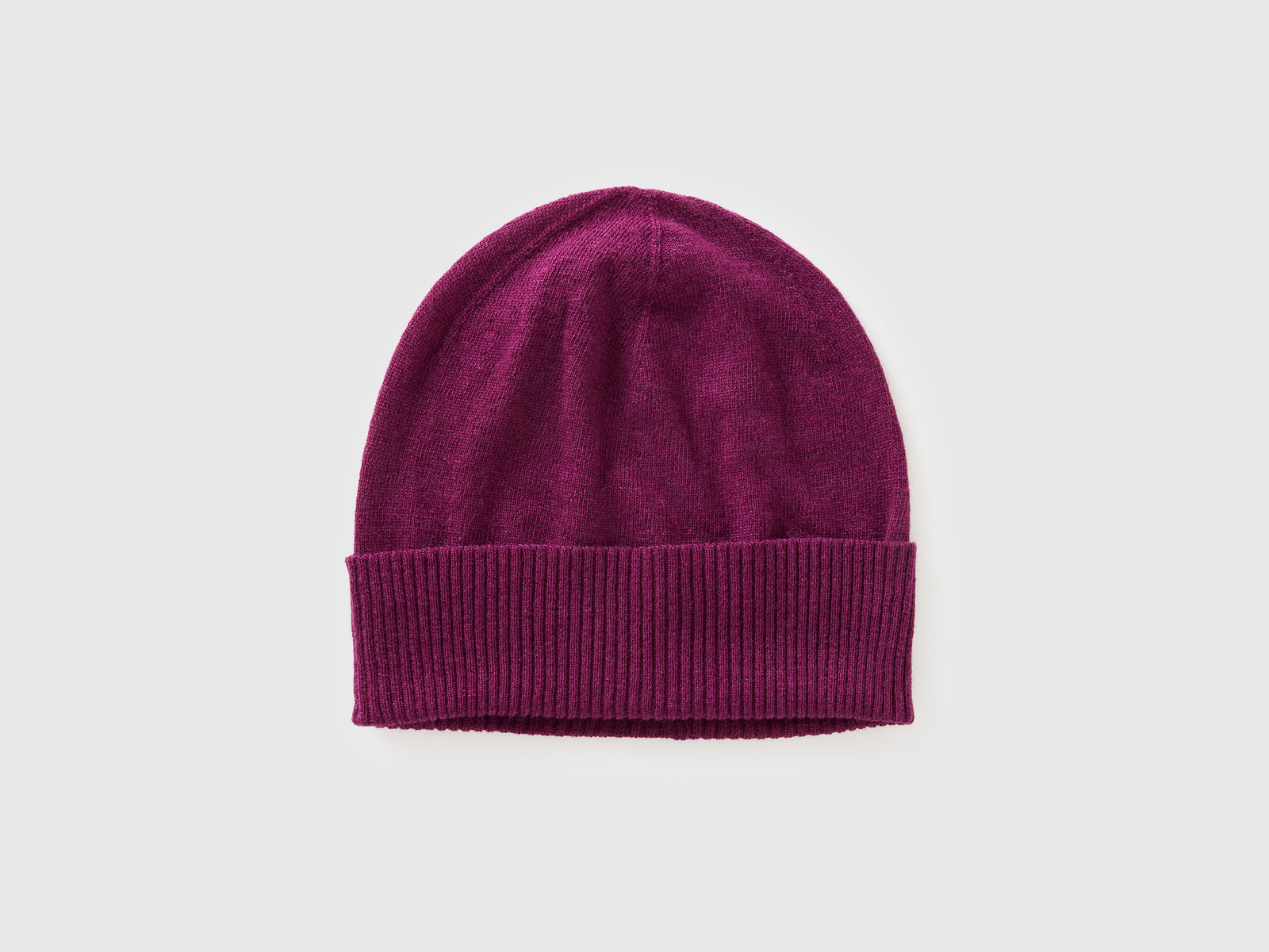 Cappello viola in pura lana Merino da donna prugna | Benetton Outlet