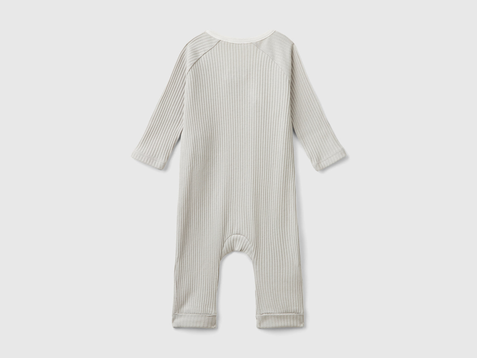 Tutina a costine in cotone bio da neonato grigio chiaro 2 | Benetton Outlet