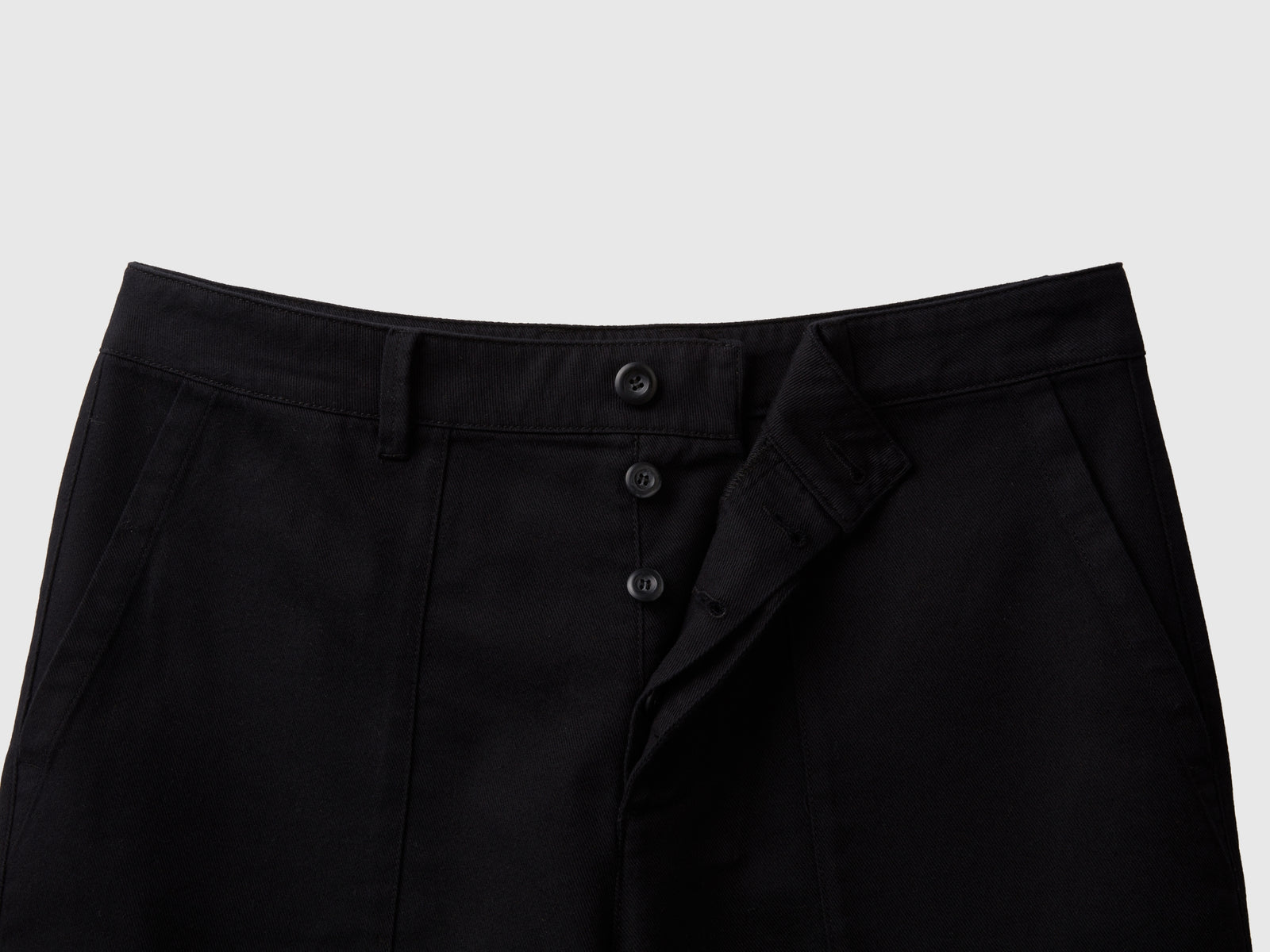Shorts in misto cotone e Modal da uomo nero 3 | Benetton Outlet