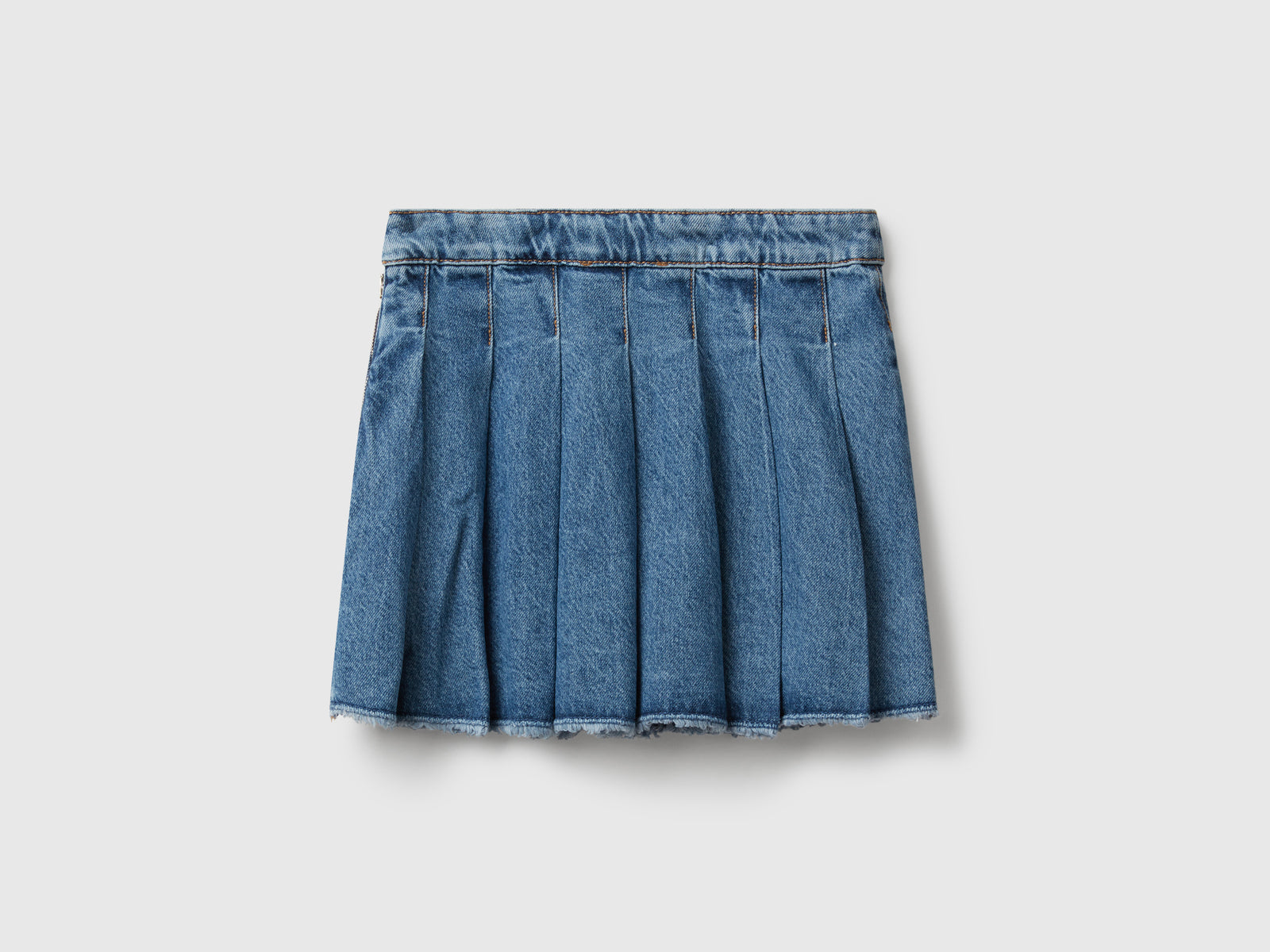 Gonna di jeans con pieghe da bambina blu 2 | Benetton Outlet
