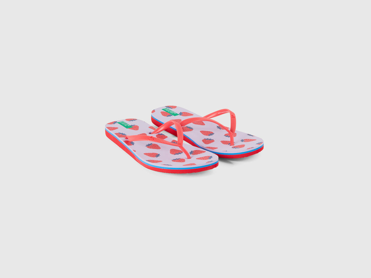 Infradito con pattern fragole