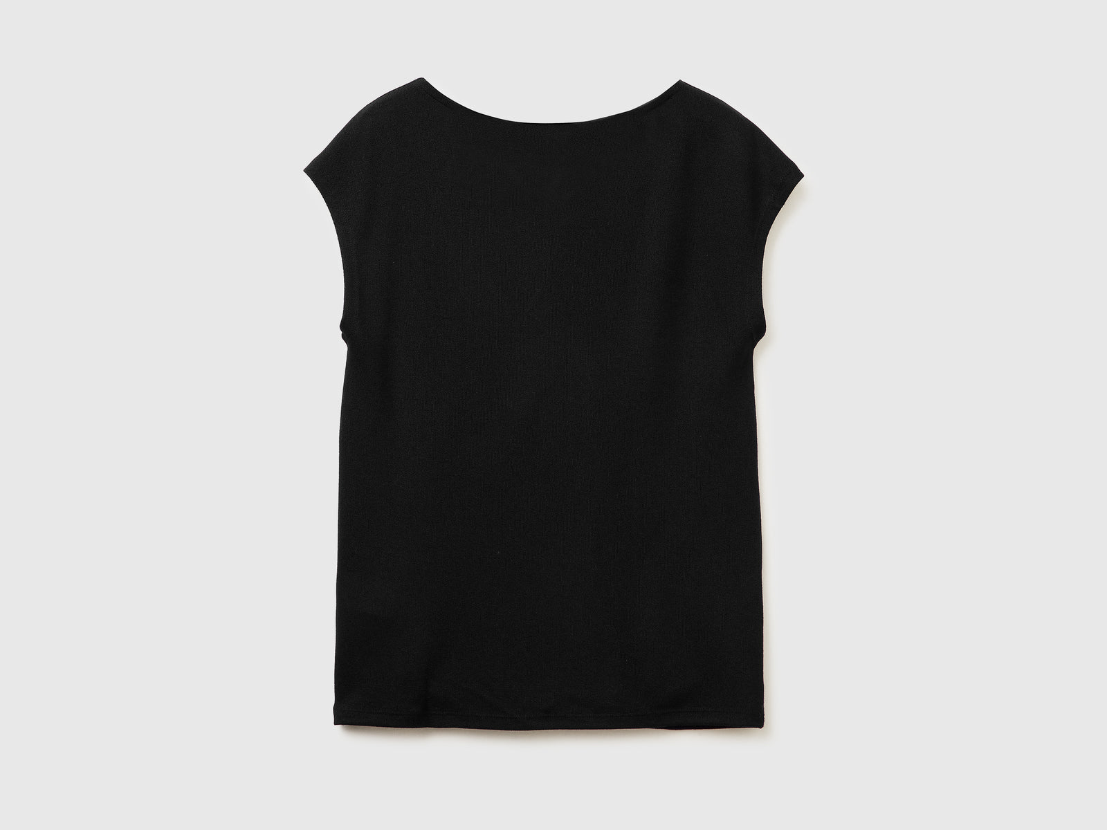 T-shirt smanicata in crêpe da donna nero 2 | Benetton Outlet
