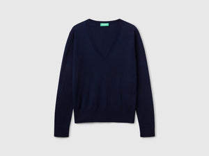 Maglia con scollo a V in misto seta