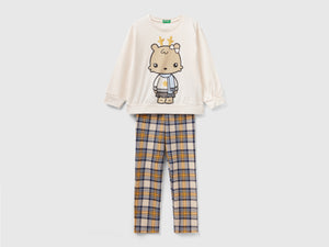 Pigiama lungo con stampa mascotte