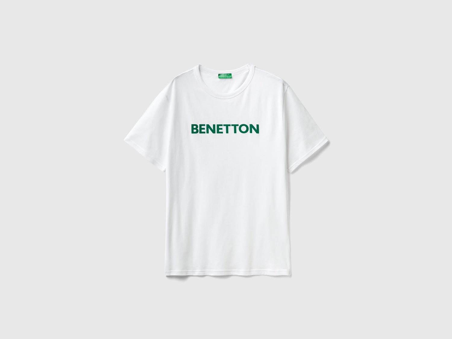 T-shirt in cotone bio con logo verde da uomo bianco | Benetton Outlet