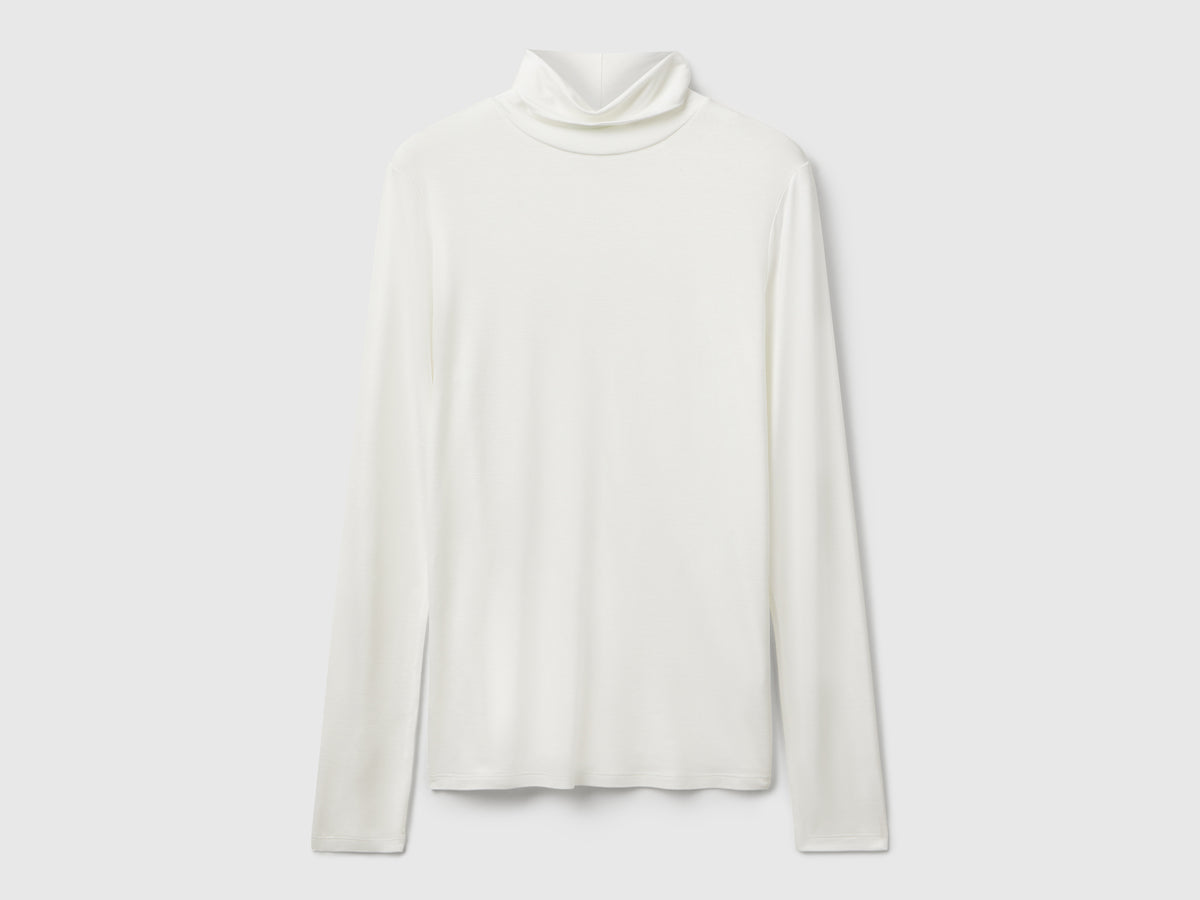 T-shirt lupetto in viscosa stretch
