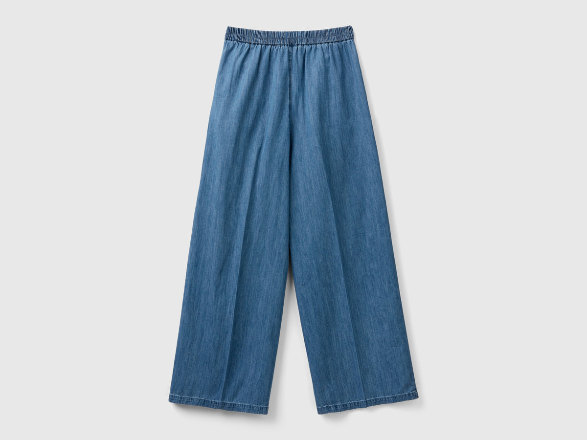 Pantaloni in denim wide fit