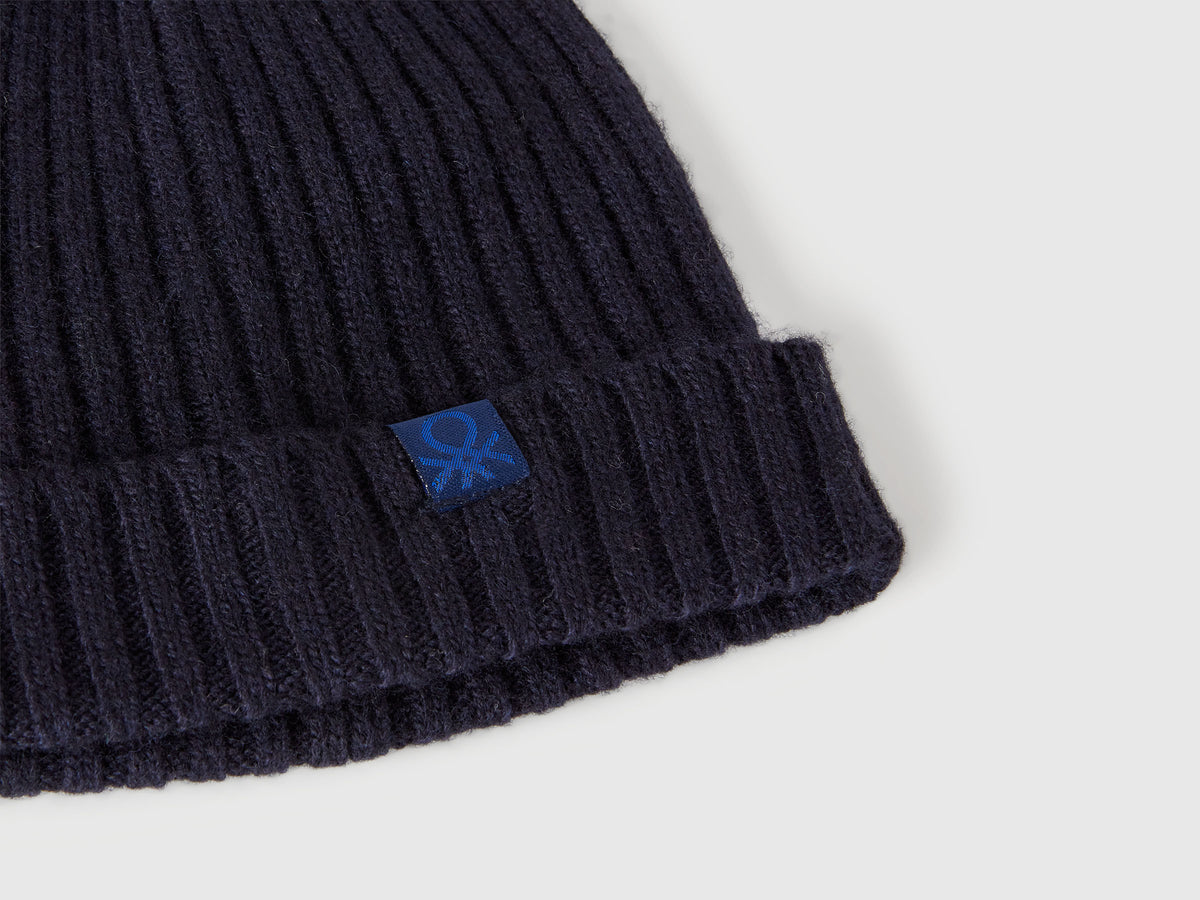 Cappellino in misto lana