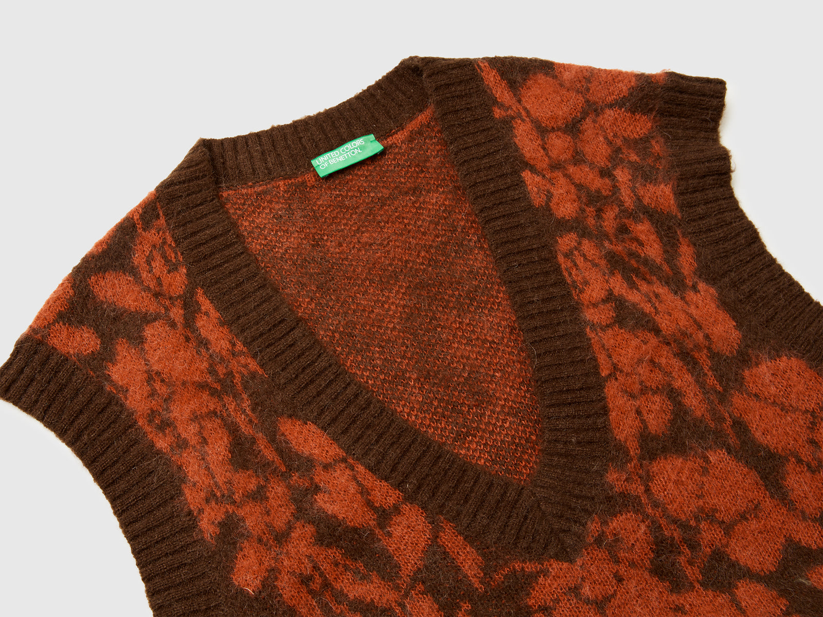 Gilet con fantasia floreale da donna marrone scuro 3 | Benetton Outlet