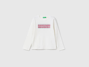 T-shirt in cotone bio con stampa glitter