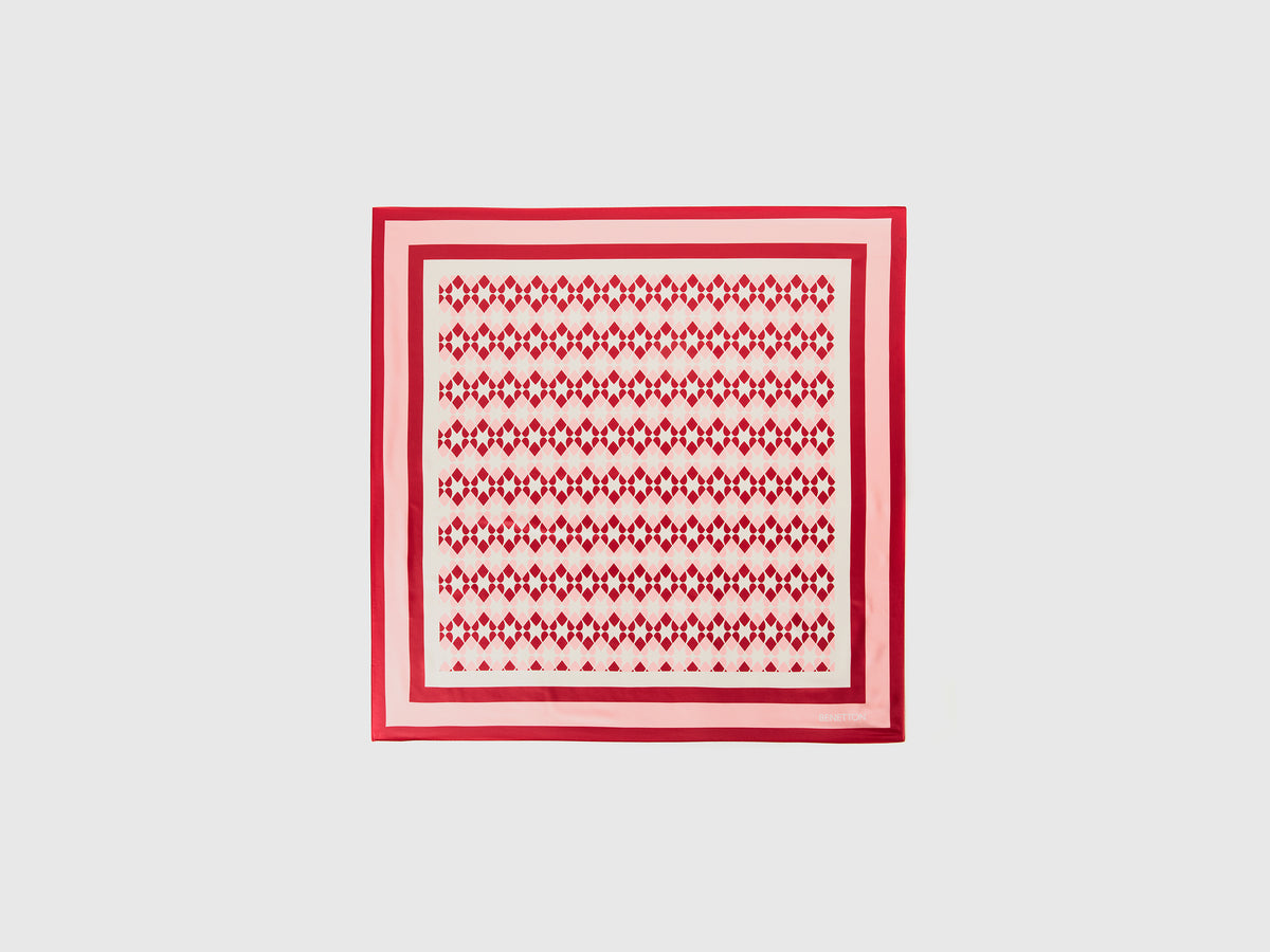 Foulard fantasia in tessuto riciclato