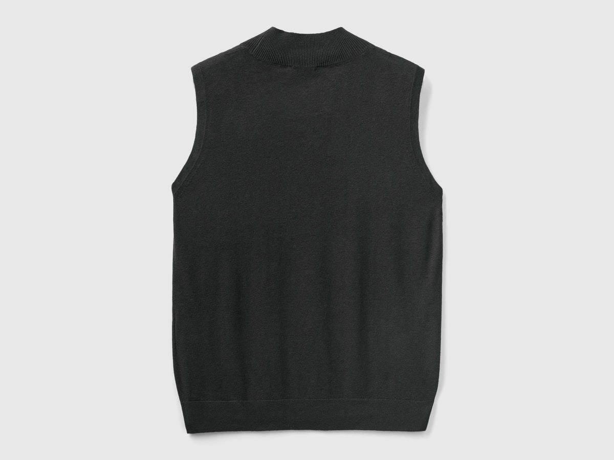 Maglia smanicata in misto viscosa