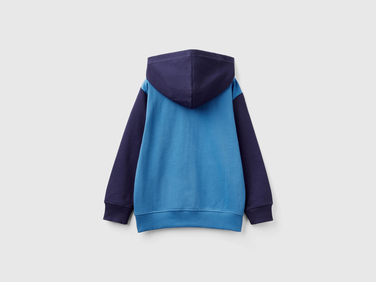 Felpa con zip e cappuccio