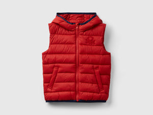Gilet imbottito con cappuccio