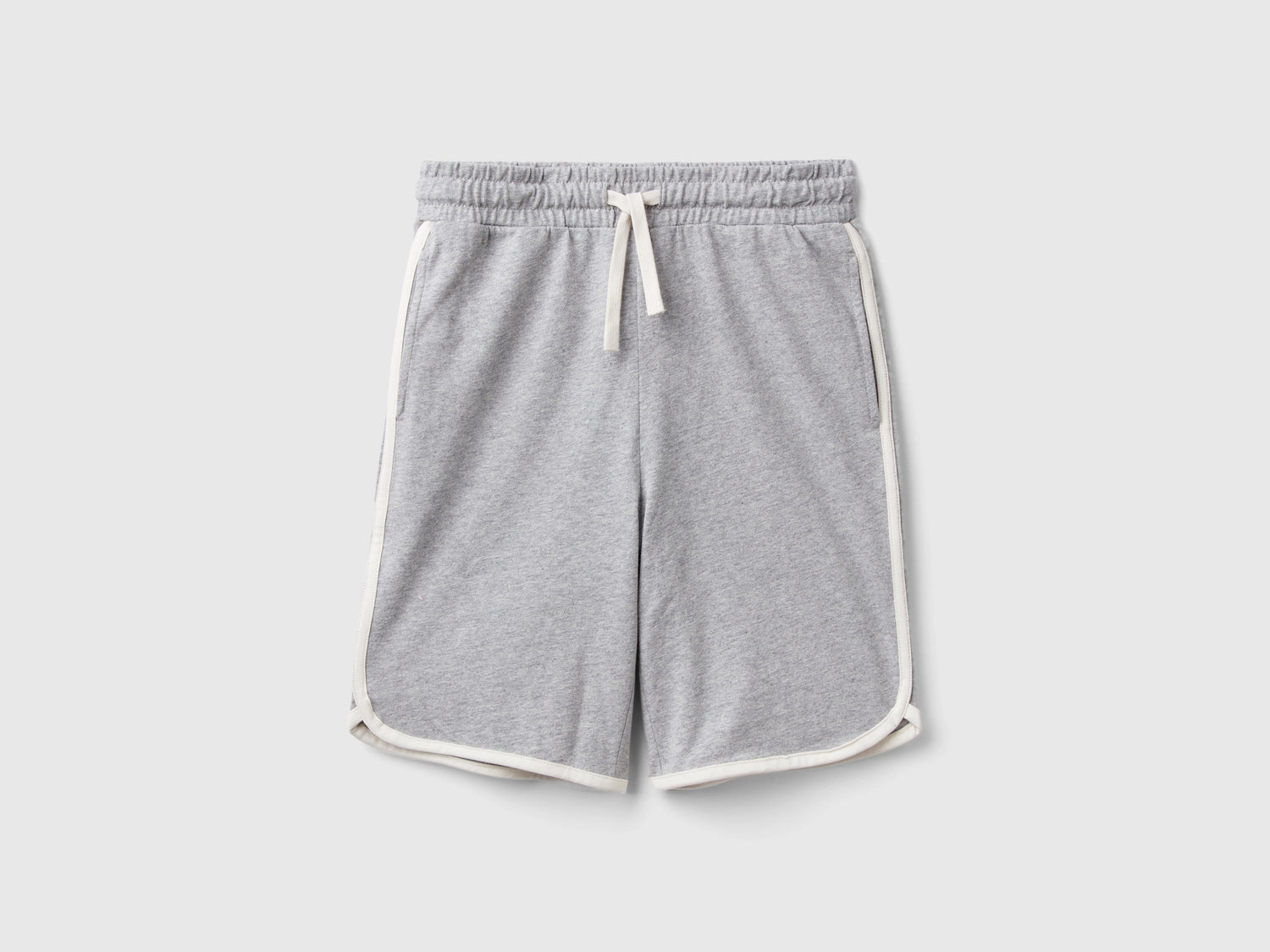 Bermuda stile basket con coulisse da bambino grigio | Benetton Outlet